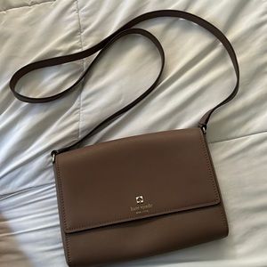 Tan Kate Spade cross body purse